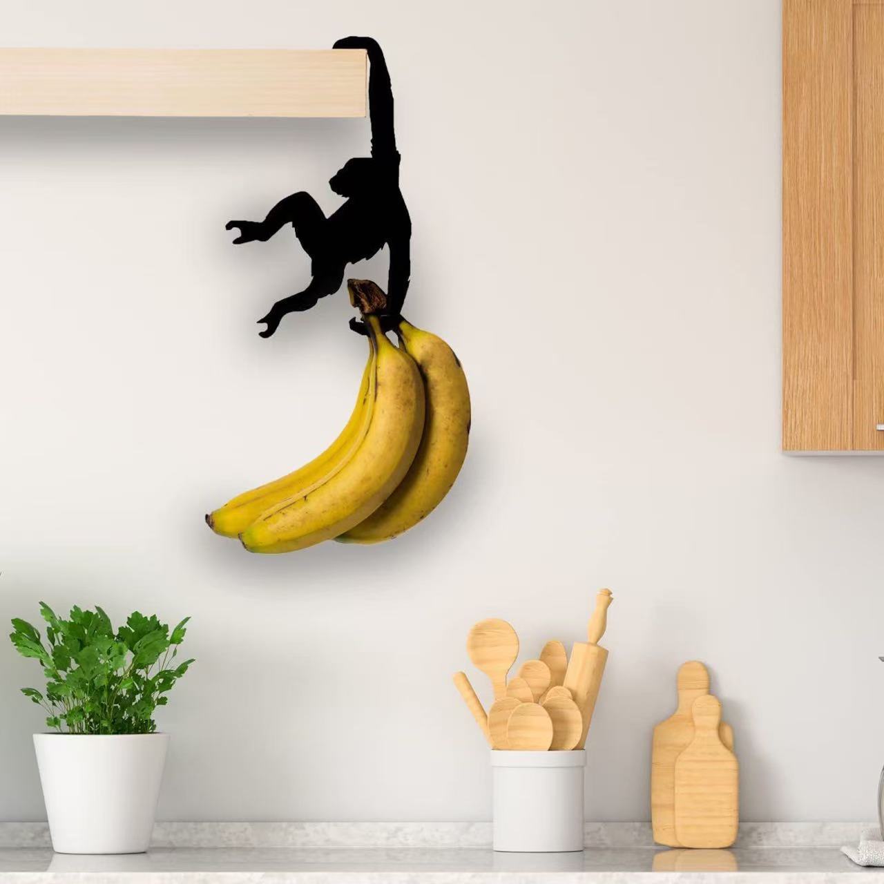 Wooden Gorilla-Shaped Hook - Creative Wall Hanger for Kitchen Door, Rustic Art Decor